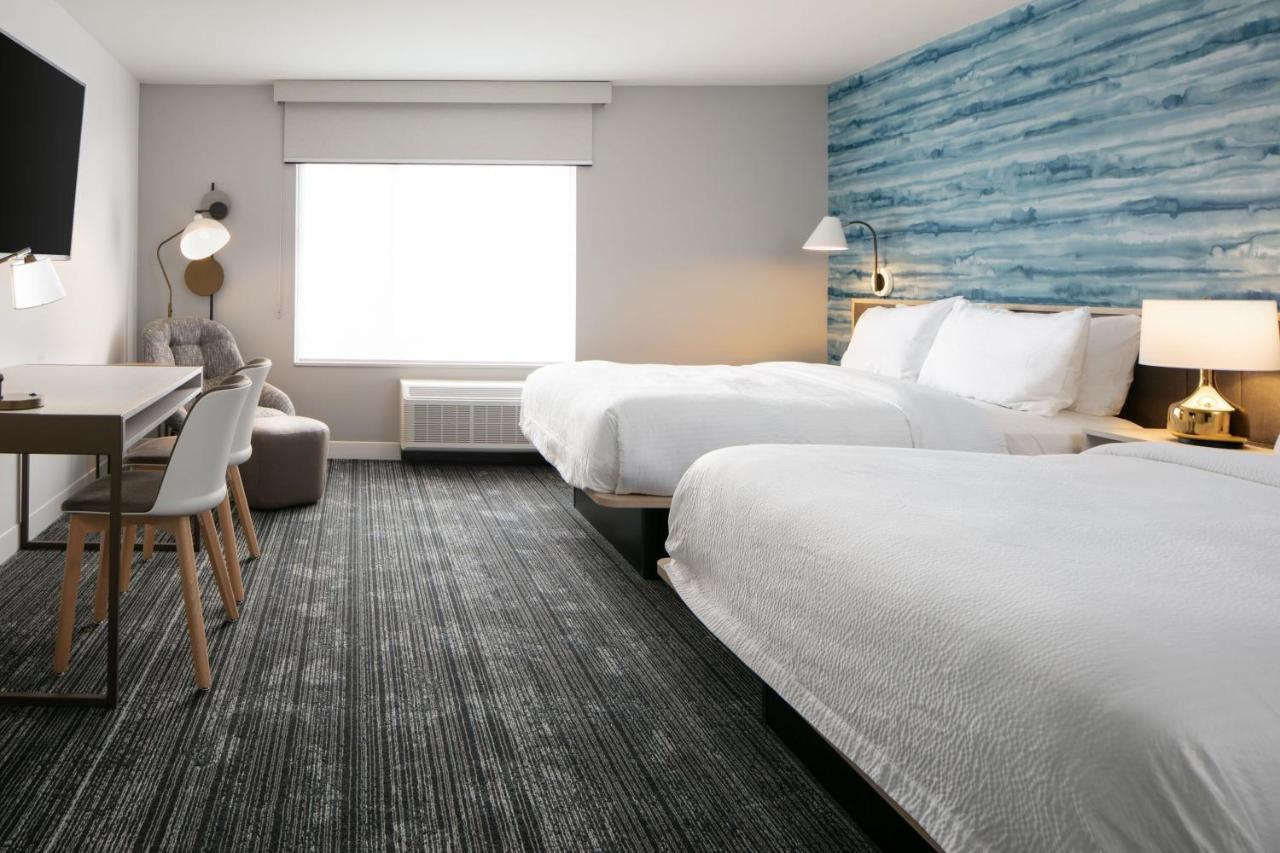 Towneplace Suites By Marriott Oconomowoc מראה חיצוני תמונה