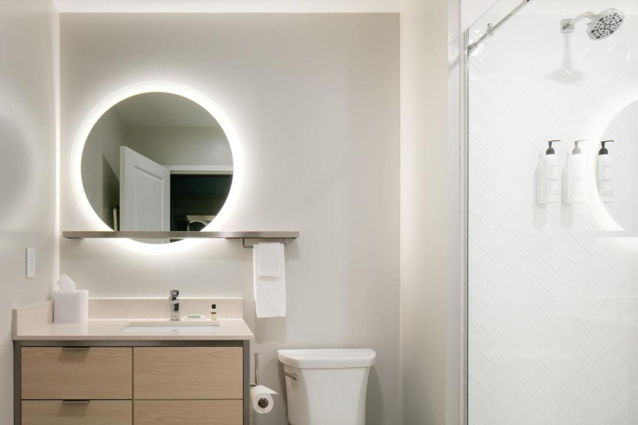 Towneplace Suites By Marriott Oconomowoc מראה חיצוני תמונה