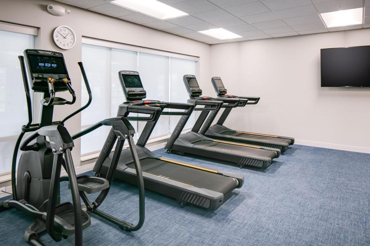 Towneplace Suites By Marriott Oconomowoc מראה חיצוני תמונה